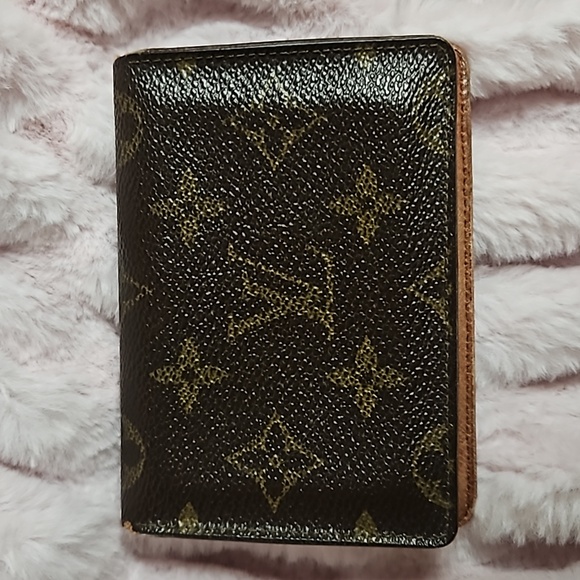 Louis Vuitton Monogram Card Holder Wallet - Picture 5 of 17